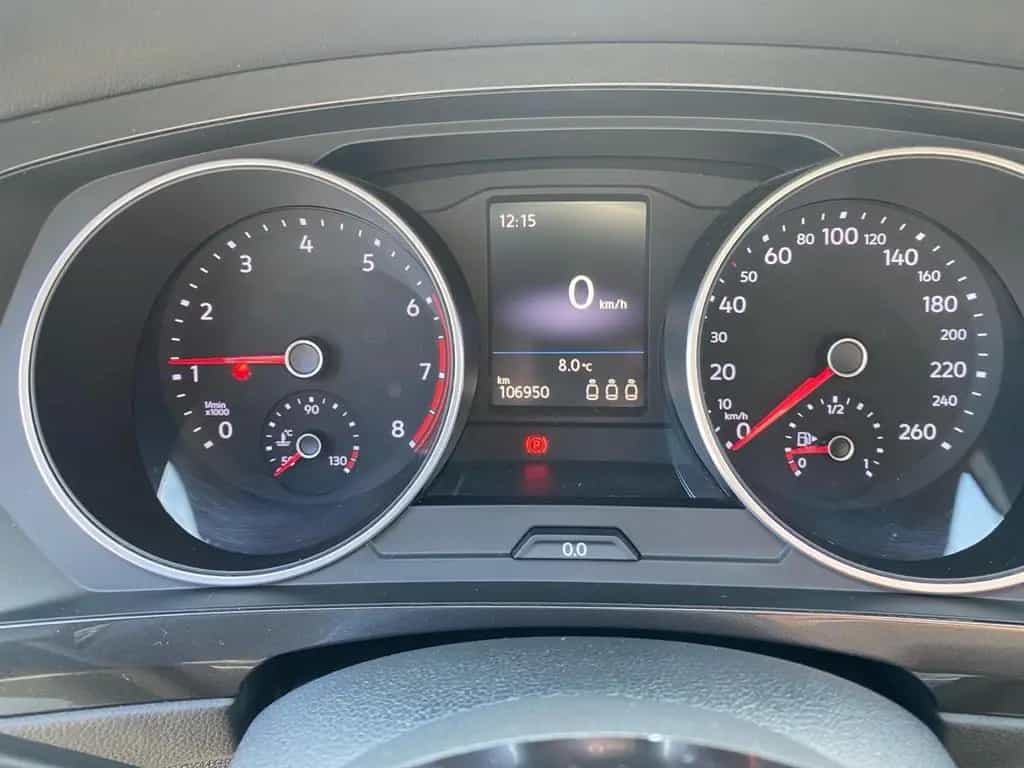 Volkswagen Tiguan R-LINE+APP CONNECT+LED+CARPLAY+PDC+NAVI++ 08/2018-photo-4