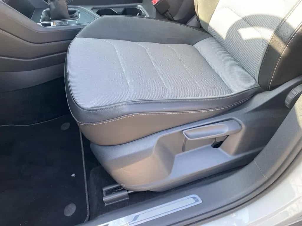 Volkswagen Tiguan R-LINE+APP CONNECT+LED+CARPLAY+PDC+NAVI++ 08/2018-photo-6