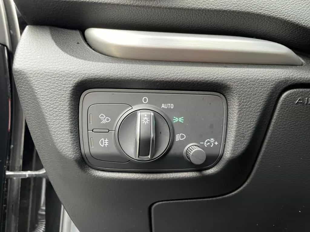 Audi A3 35 TFSI Sportback S tro sport S-line *GJR*AHK 02/2019-photo-23