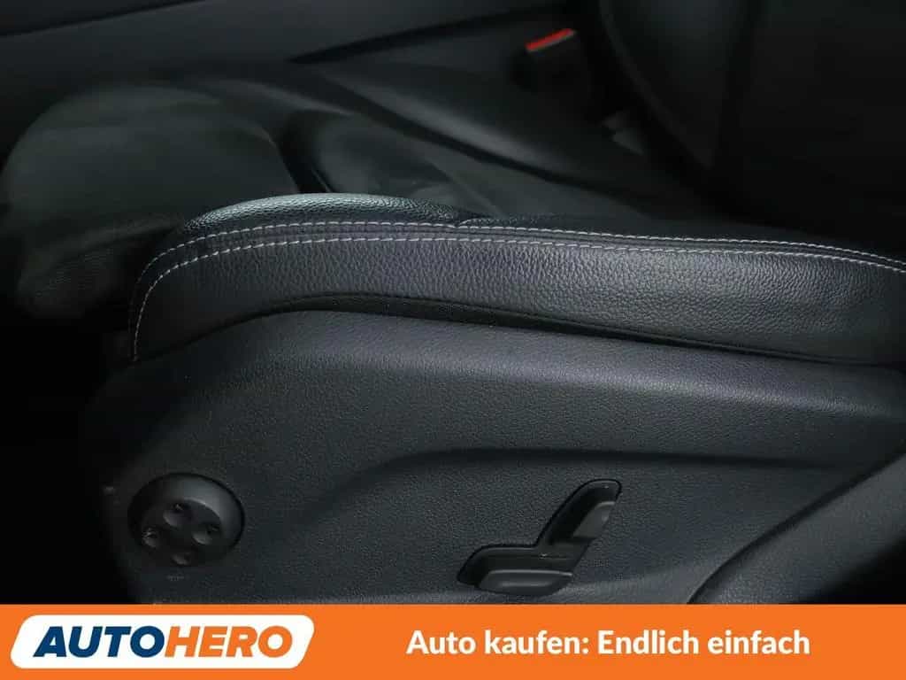 Mercedes-Benz GLC-Class 220 d 4Matic AMG Line Aut.*LED*NAVI*TEMPO* 08/2020-photo-28
