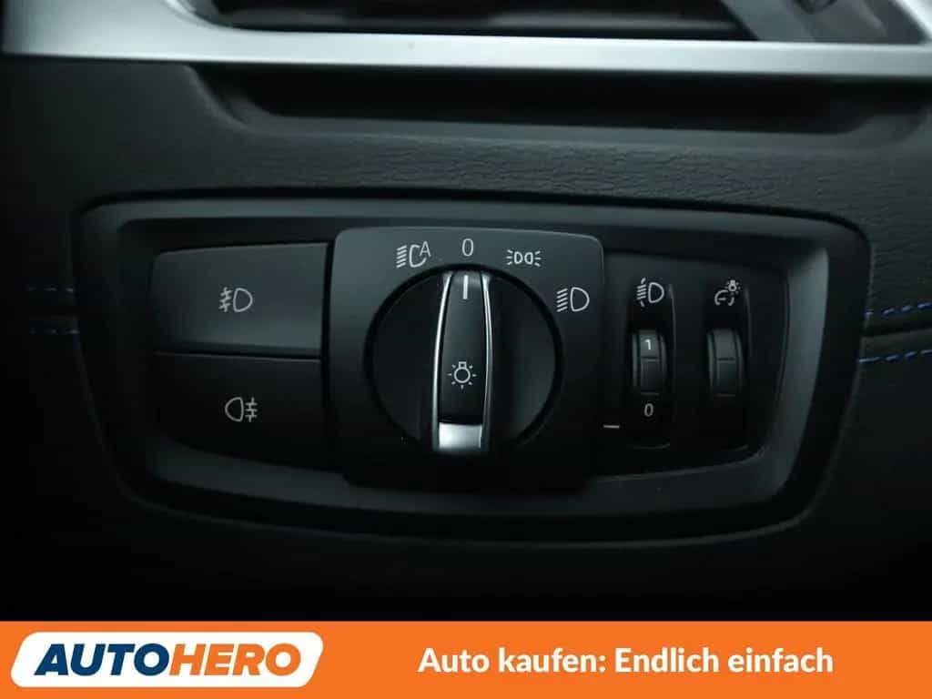 BMW X1 sDrive 18d M Sport Aut.*NAVI*LED*TEMPO*HUD* 01/2020-photo-25