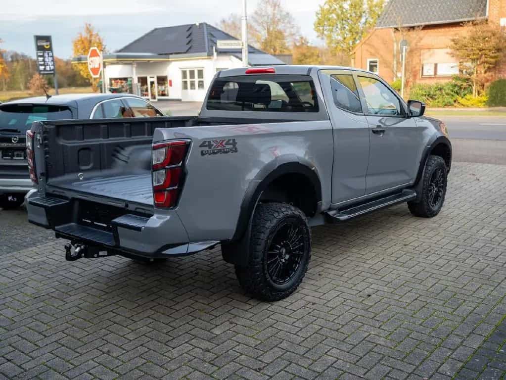 Isuzu D-Max Space Cab V-CROSS für Wohnkabine null-photo-3