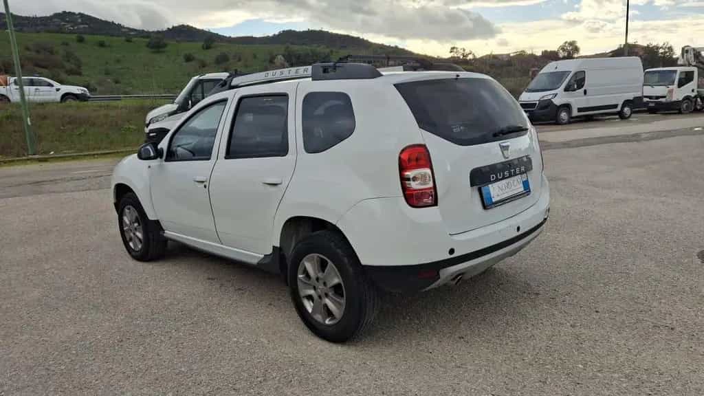 Dacia Duster 1.5 dCi 110CV S&S 4x2 Serie Special 03/2016-photo-3