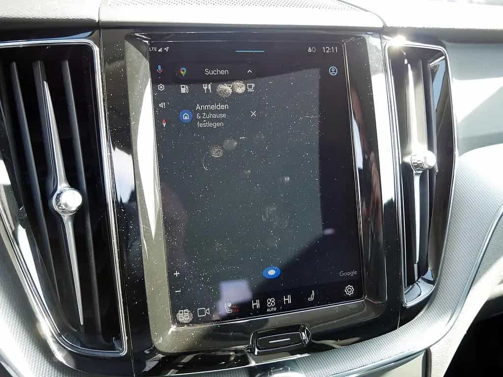 Volvo XC60 B4 AWD Plus Dark 10/2023-photo-25