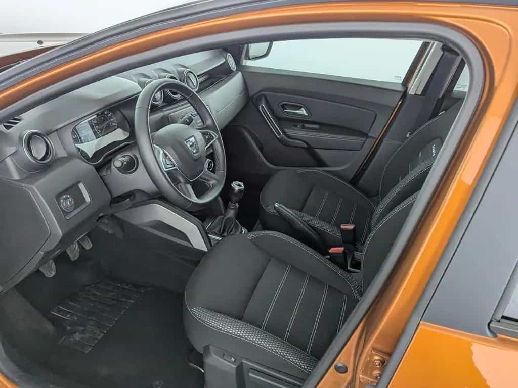 Dacia Duster II 1.2 TCe 125 Prestige 2WD NAVI+RFK+SHZ+ 05/2018-photo-12