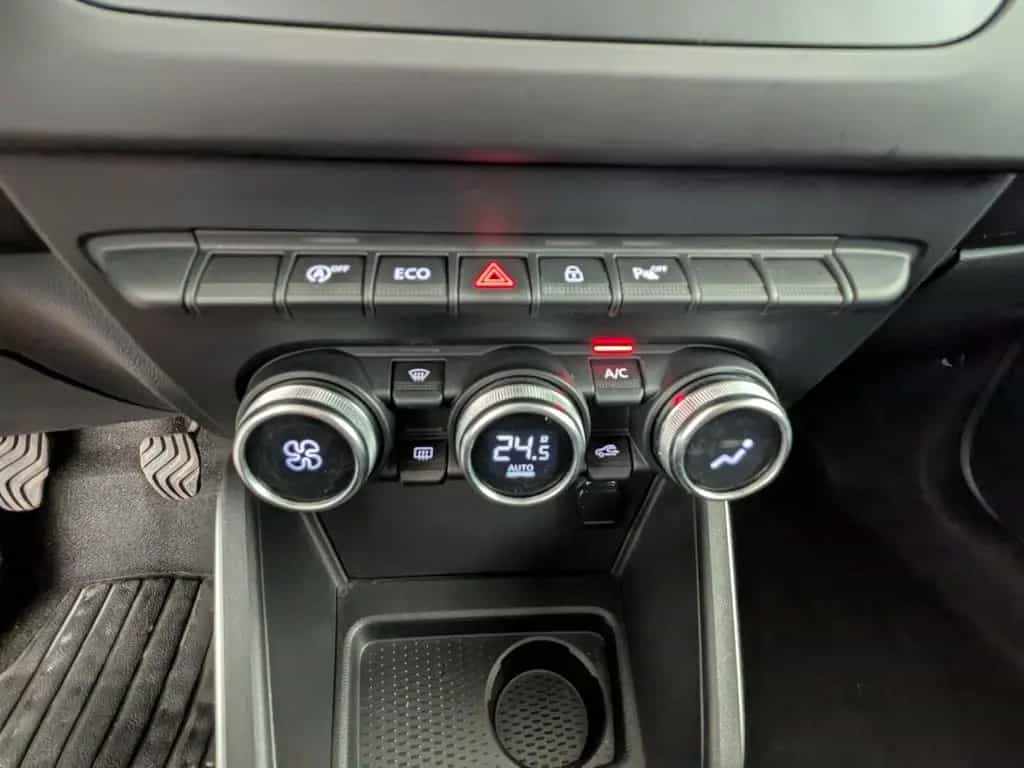 Dacia Duster II 1.2 TCe 125 Prestige 2WD NAVI+RFK+SHZ+ 05/2018-photo-19