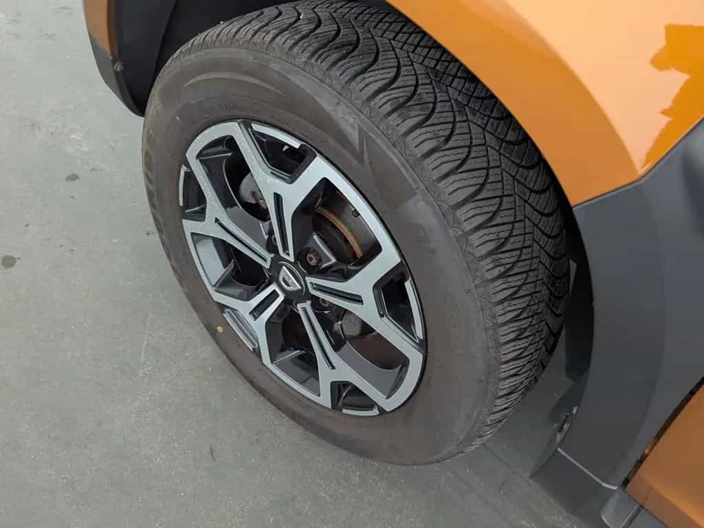 Dacia Duster II 1.2 TCe 125 Prestige 2WD NAVI+RFK+SHZ+ 05/2018-photo-8