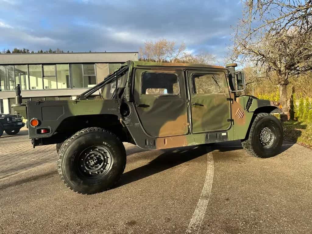 Hummer H1 Humvee 6,2L V8 Diesel/H-Zulassung/6.900 Miles 07/1987-photo-3