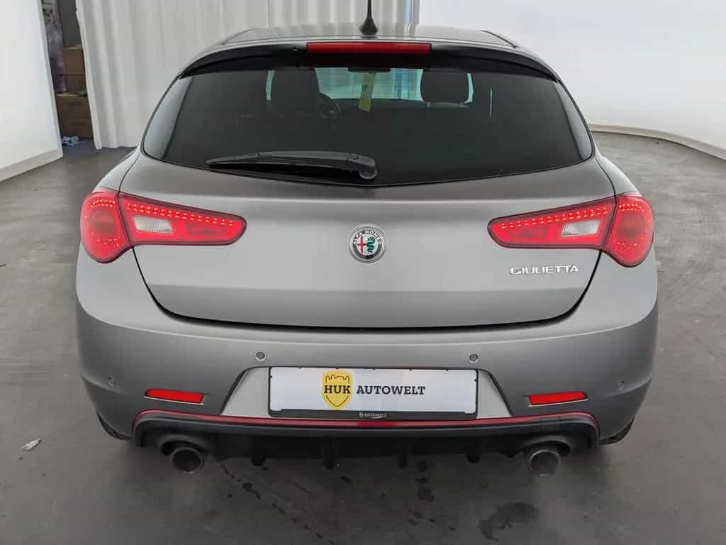 Alfa Romeo Giulietta 1,8 TBI 16V Veloce LEDER+BLUETOOTH+SHZ 08/2018-photo-6