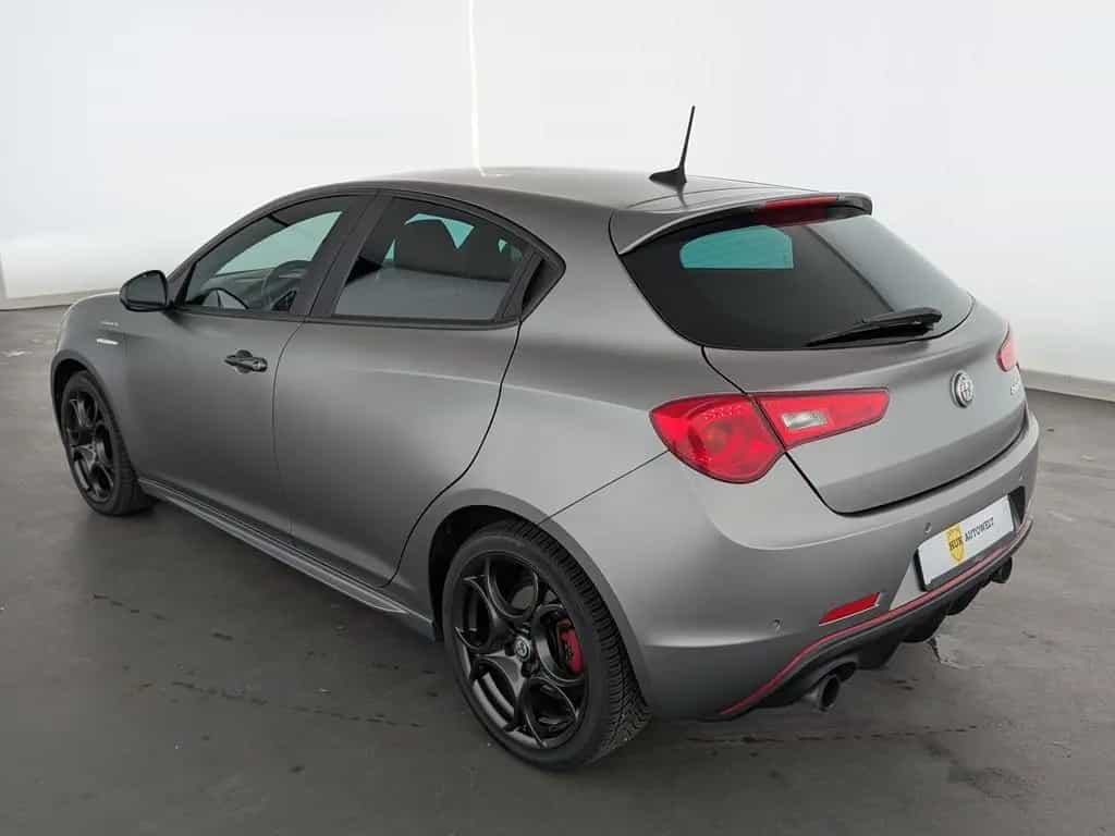 Alfa Romeo Giulietta 1,8 TBI 16V Veloce LEDER+BLUETOOTH+SHZ 08/2018-photo-8