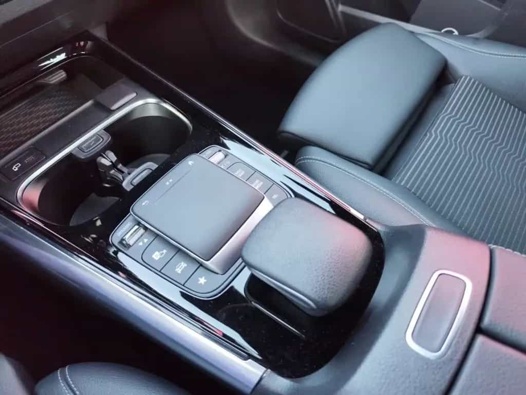 Mercedes-Benz GLA-Class 200 PROGRESSIVE|MBEAM|MBUX|SHZ|LED|PANO|NAVI 01/2021-photo-20