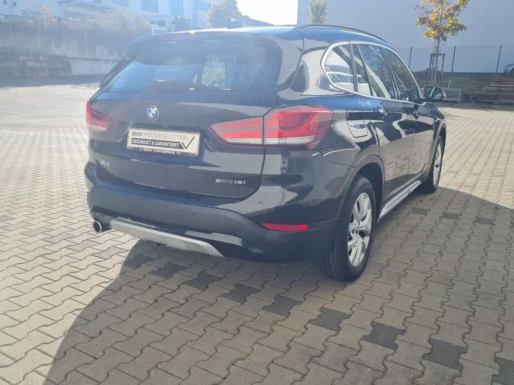 BMW X1 sDrive18i xLine LED Navi+ HuD AHK HiFi DKG 10/2020-photo-5