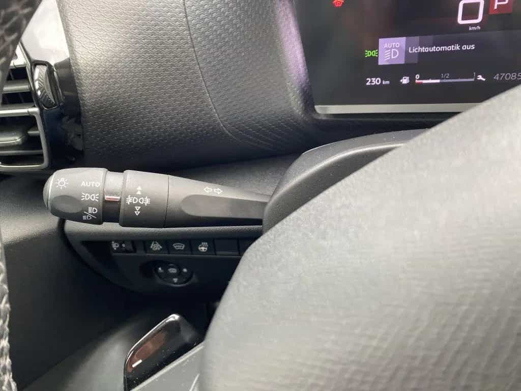 Citroën C4 Benzin 155 Automatik Shine *Winterpak*Nav*LED 10/2021-photo-14