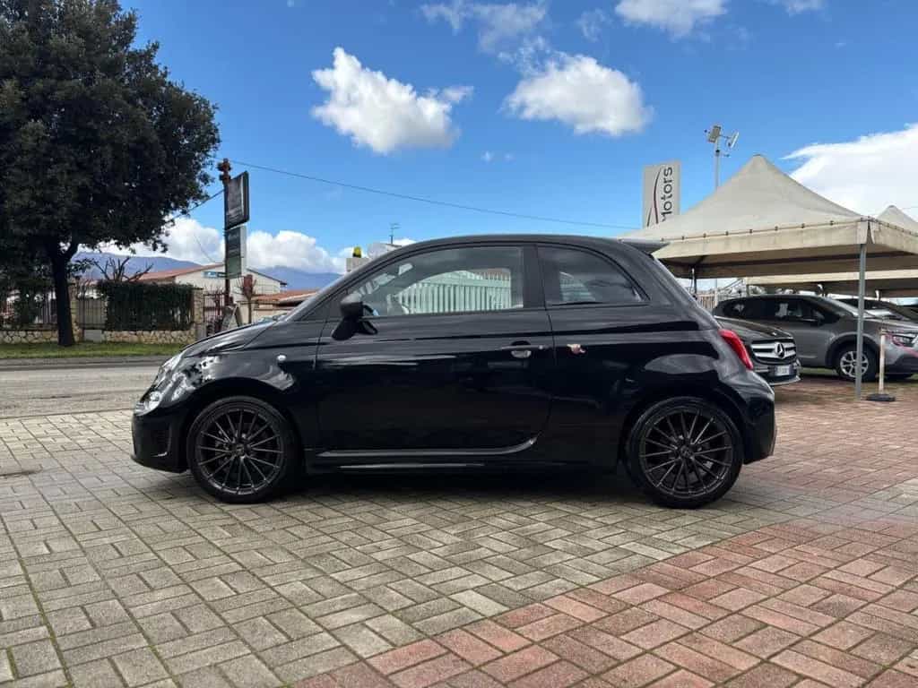 Abarth 595 1.4 Turbo T-Jet 165 CV 04/2023-photo-4