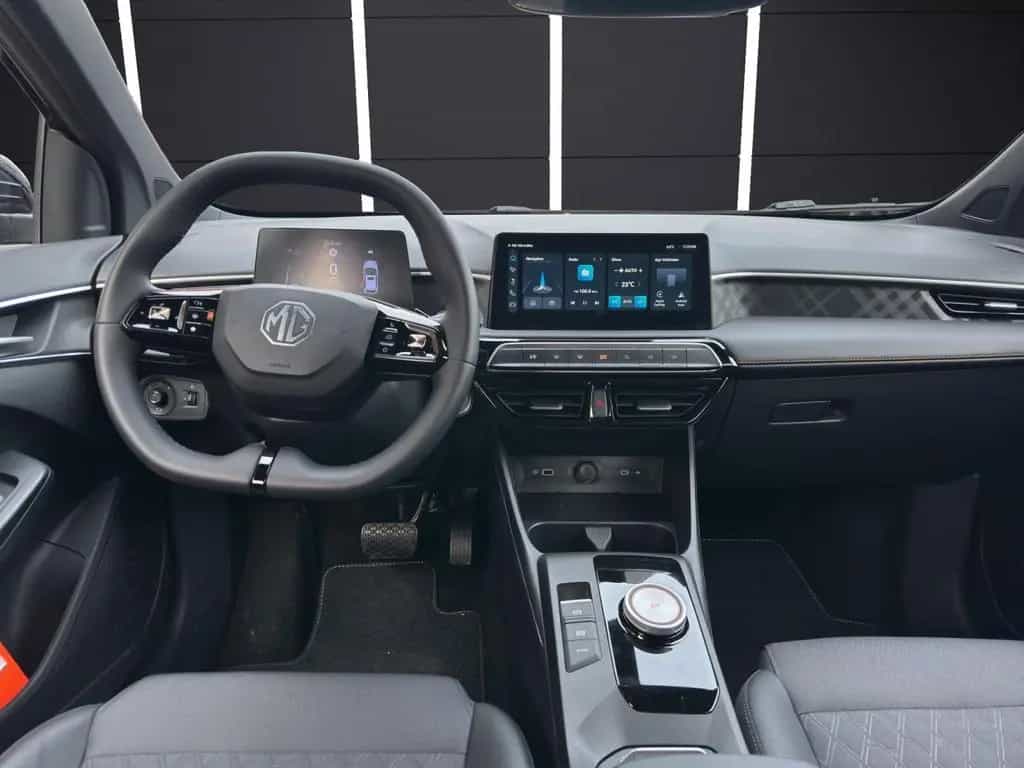MG MG3 Hybrid+ Luxury 11/2024-photo-10