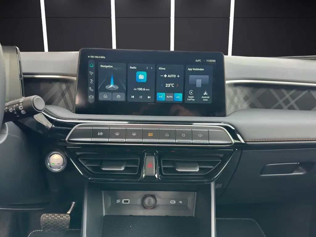 MG MG3 Hybrid+ Luxury 11/2024-photo-12