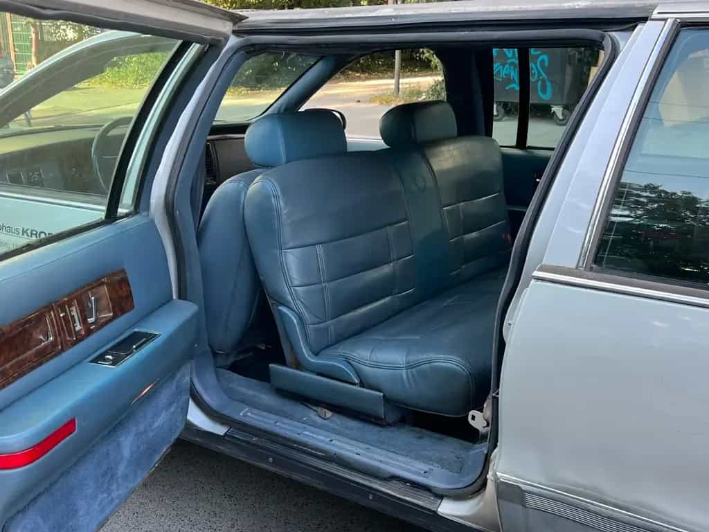 Cadillac Fleetwood Strech Limousine 11/1995-photo-12