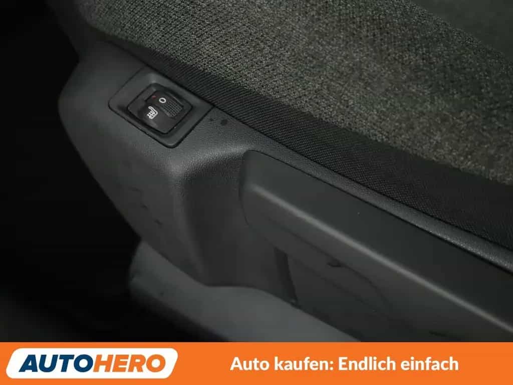 Citroën C3 Aircross 1.2 PureTech C-Series *TEMPO*CAM*PDC*SHZ*KLIMA* 11/2020-photo-26