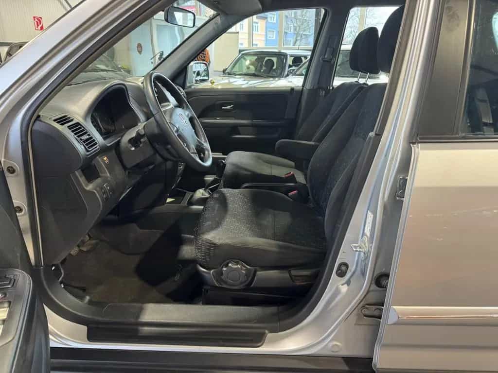 Honda CR-V ES | TÜV 10.2026 11/2005-photo-13