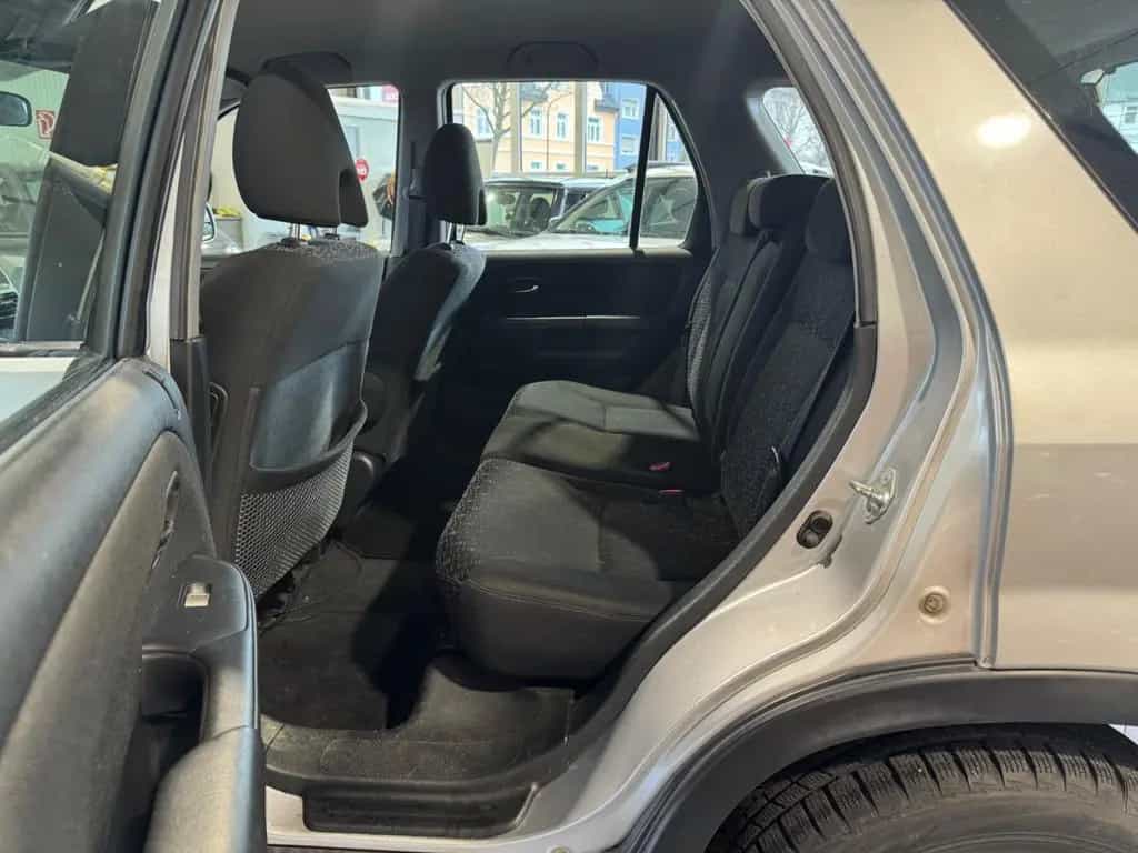 Honda CR-V ES | TÜV 10.2026 11/2005-photo-16