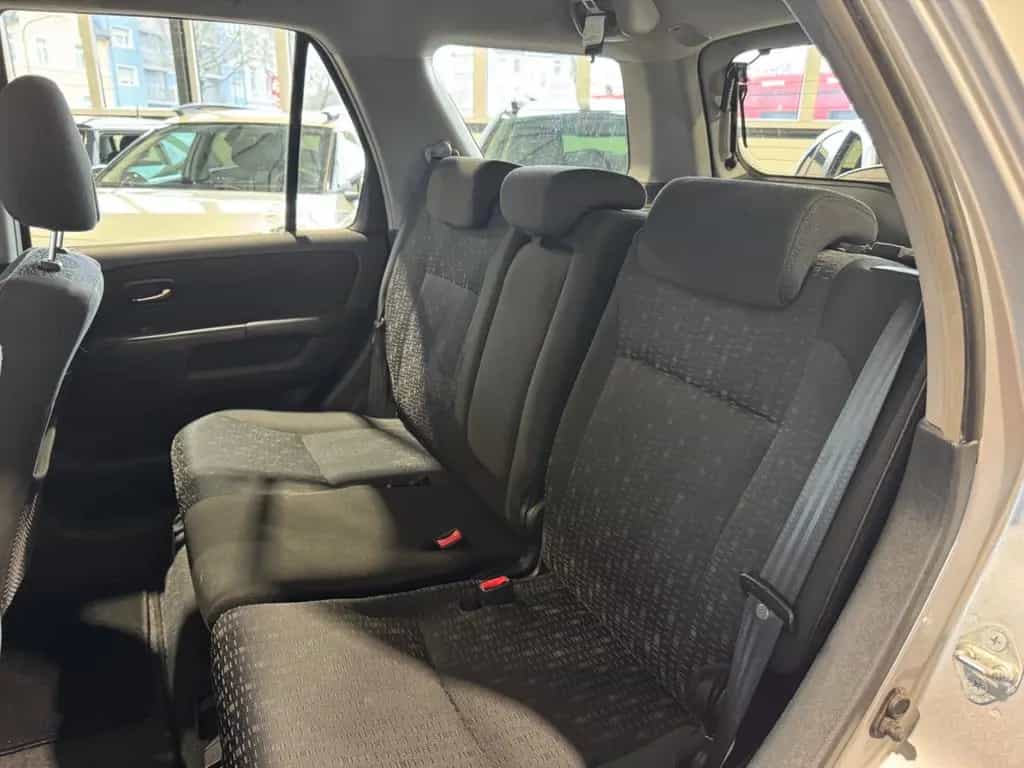Honda CR-V ES | TÜV 10.2026 11/2005-photo-17