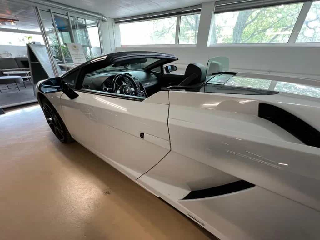 Lamborghini Gallardo LP560-4 E-Gear Spyder 04/2009-photo-10