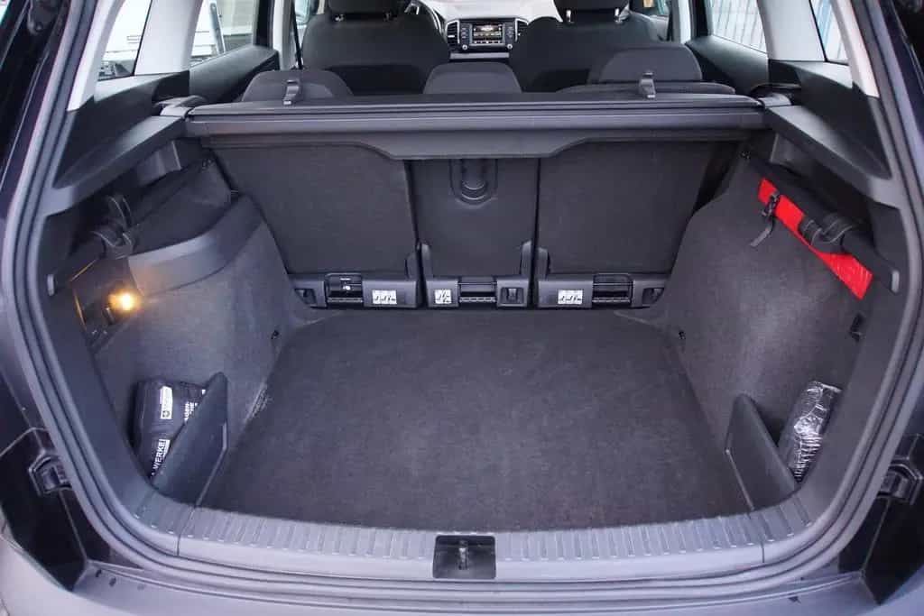 Skoda Karoq 1.0TSI DSG AHK Varioflex PDC SHZ 1 Hd. 03/2018-photo-16