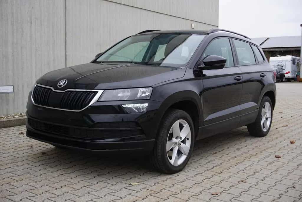 Skoda Karoq 1.0TSI DSG AHK Varioflex PDC SHZ 1 Hd. 03/2018-photo-2