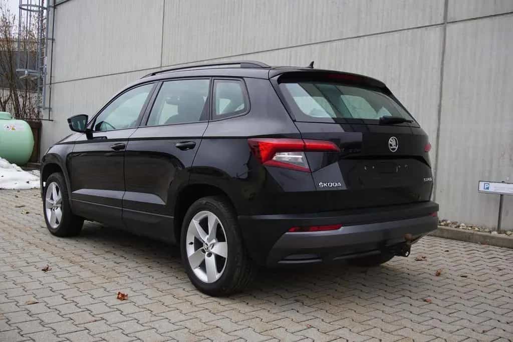 Skoda Karoq 1.0TSI DSG AHK Varioflex PDC SHZ 1 Hd. 03/2018-photo-4