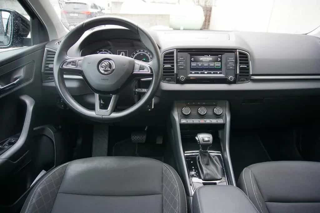 Skoda Karoq 1.0TSI DSG AHK Varioflex PDC SHZ 1 Hd. 03/2018-photo-7