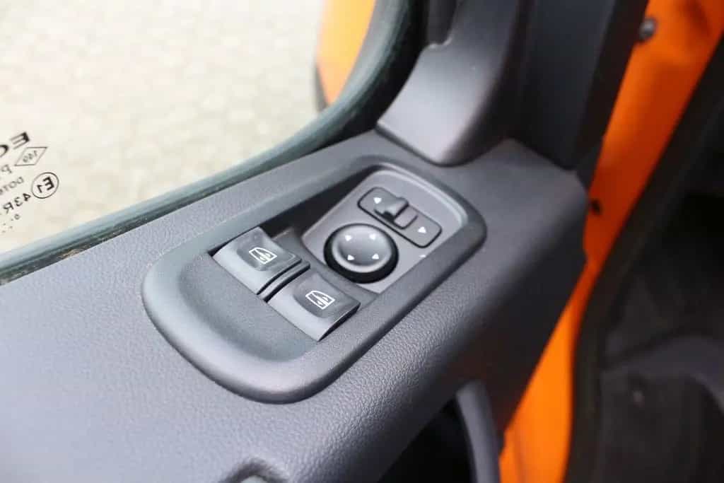 Opel Movano Pritsche AHK 1.Hand Klima 11/2020-photo-8