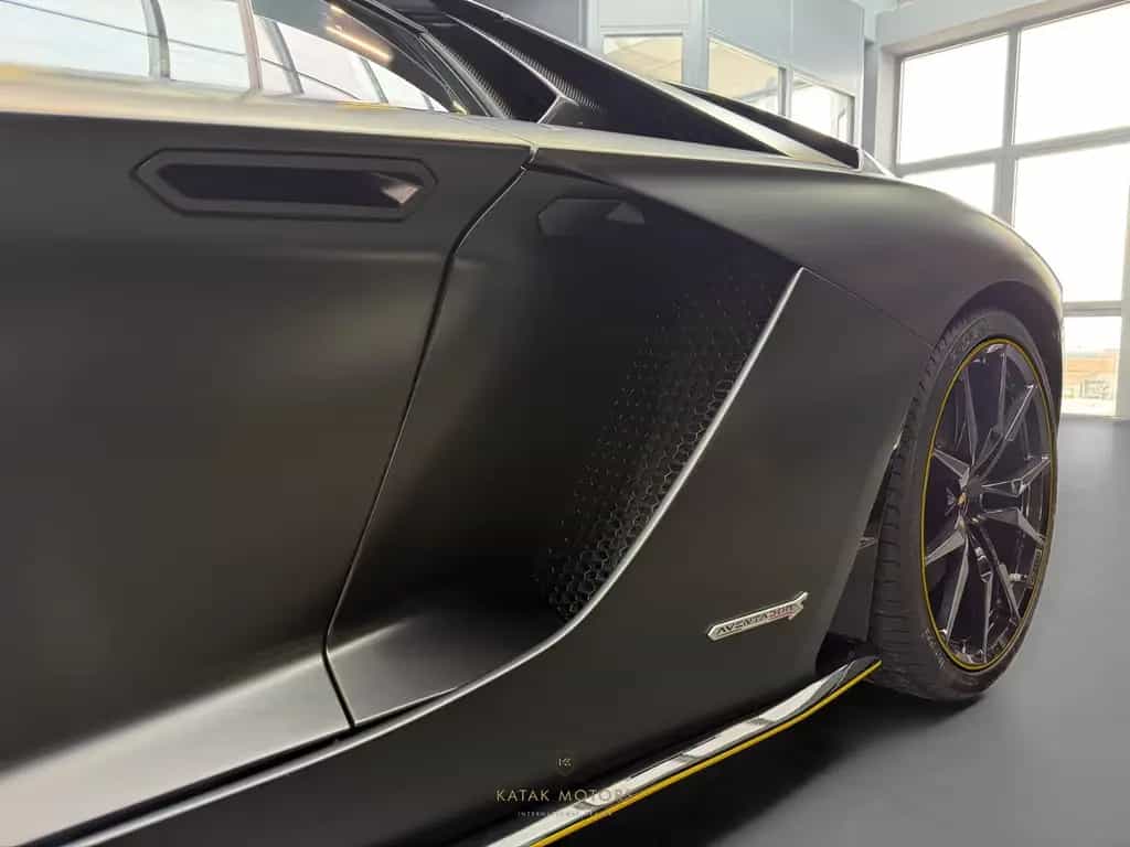 Lamborghini Aventador S/COUPE/V12/CARBON/MATT/SENSONUM SOUND 02/2018-photo-10