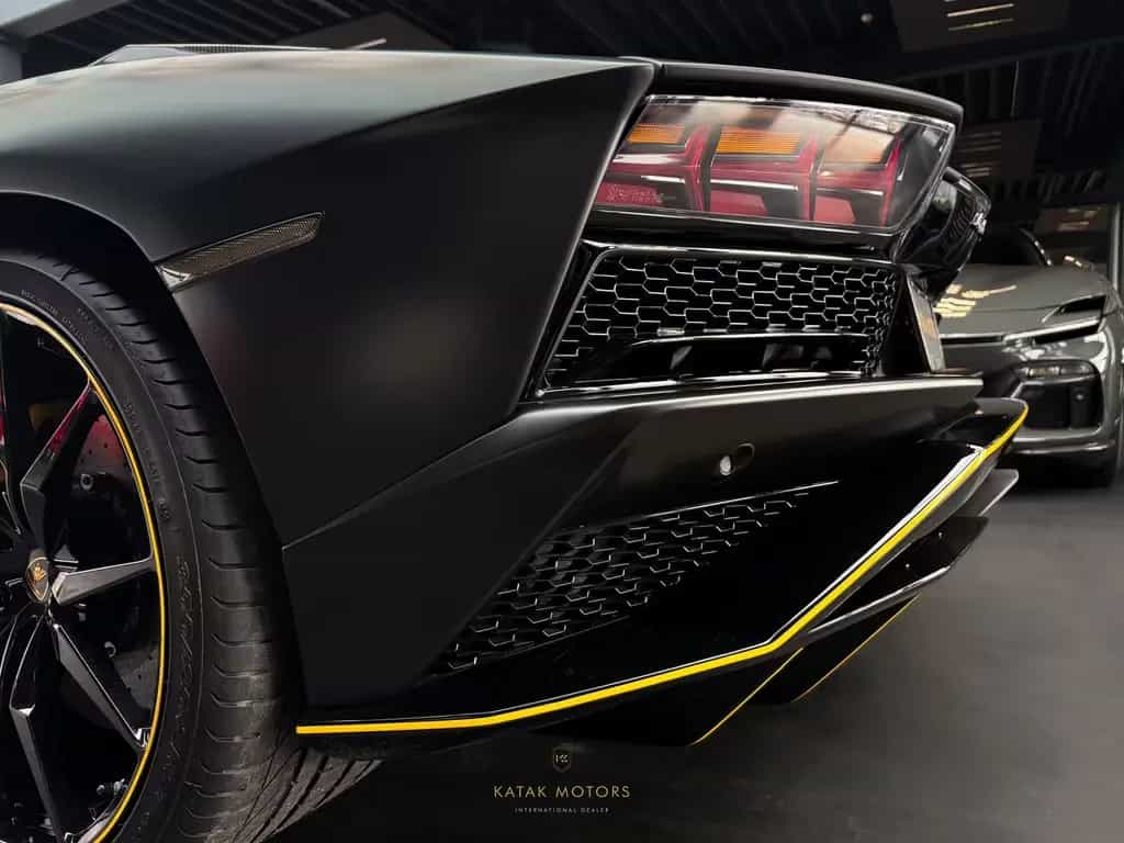 Lamborghini Aventador S/COUPE/V12/CARBON/MATT/SENSONUM SOUND 02/2018-photo-14