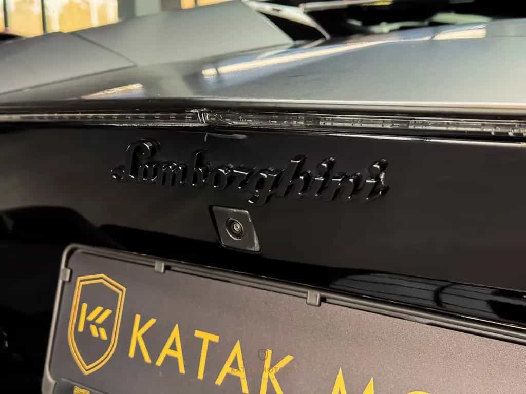Lamborghini Aventador S/COUPE/V12/CARBON/MATT/SENSONUM SOUND 02/2018-photo-15
