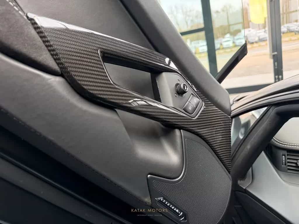 Lamborghini Aventador S/COUPE/V12/CARBON/MATT/SENSONUM SOUND 02/2018-photo-18