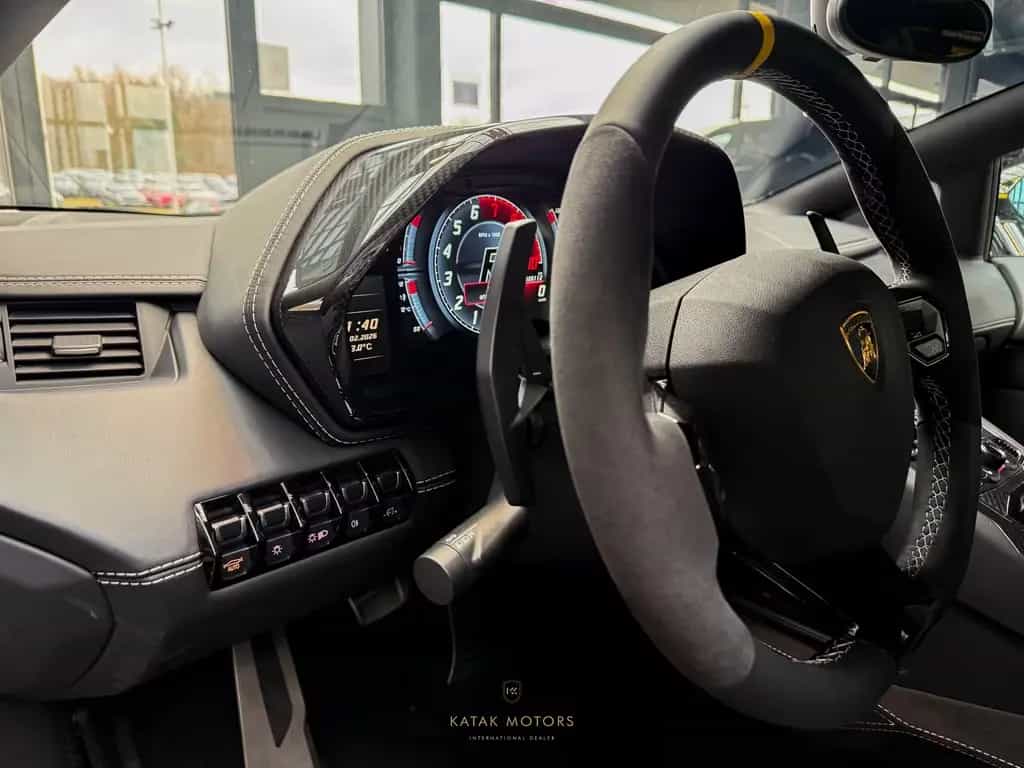 Lamborghini Aventador S/COUPE/V12/CARBON/MATT/SENSONUM SOUND 02/2018-photo-22