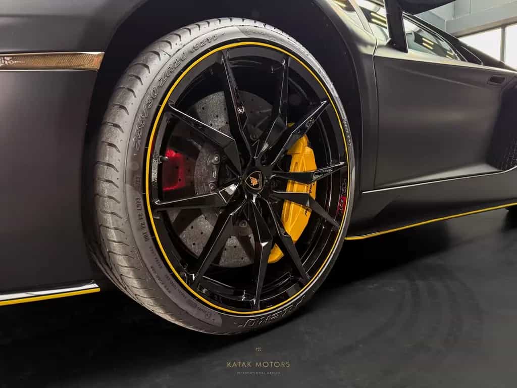 Lamborghini Aventador S/COUPE/V12/CARBON/MATT/SENSONUM SOUND 02/2018-photo-9