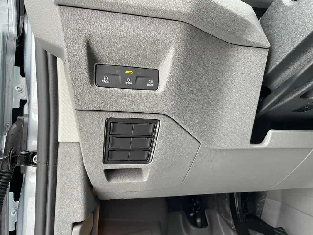 MAN TGE 3.180 L4H3 Kasten 4x4 STANDHZ ACC LENKRADHZ 02/2026-photo-36