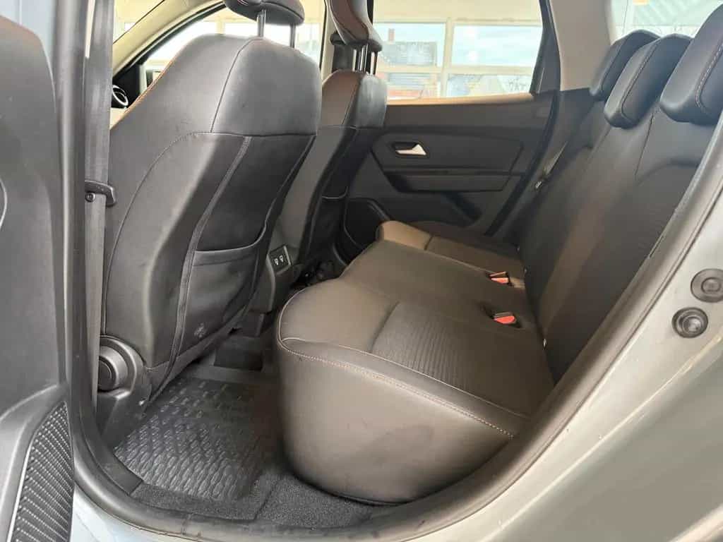 Dacia Duster Extreme TCe 130 Navi MultiView Sitzheiz. 09/2022-photo-14