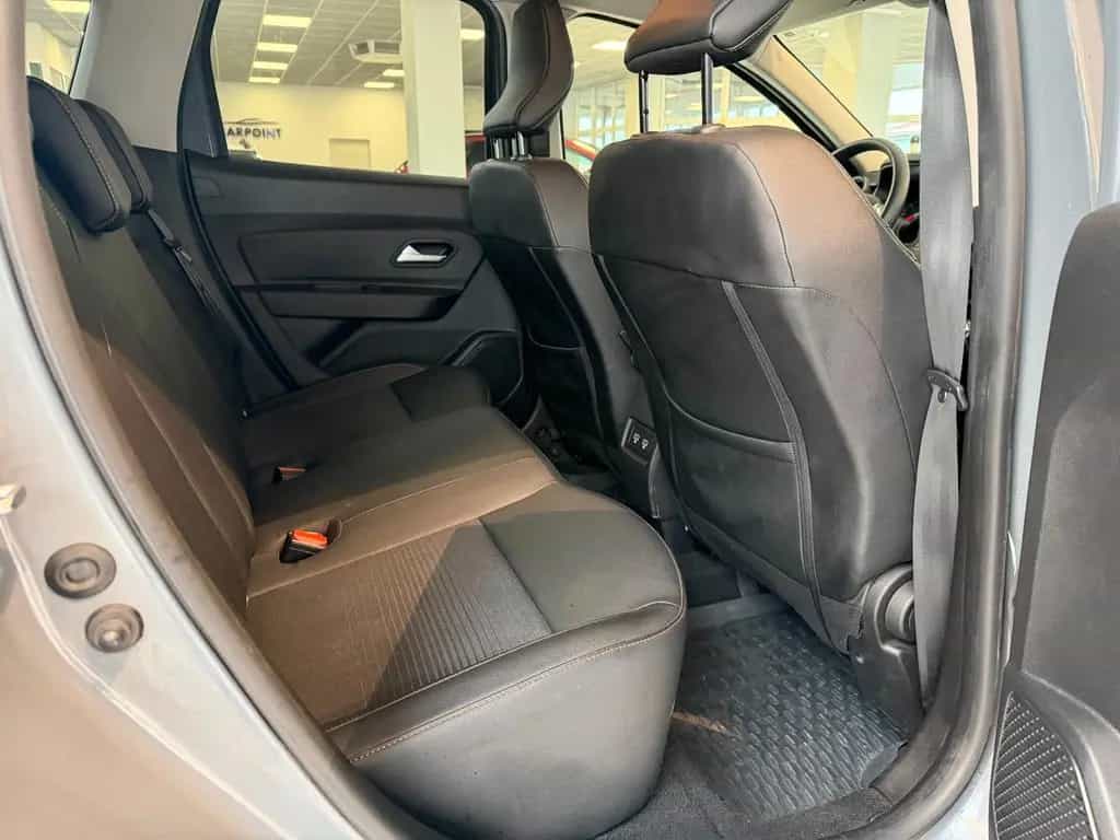Dacia Duster Extreme TCe 130 Navi MultiView Sitzheiz. 09/2022-photo-17