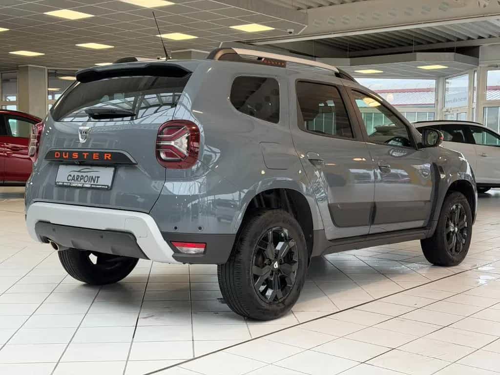 Dacia Duster Extreme TCe 130 Navi MultiView Sitzheiz. 09/2022-photo-2