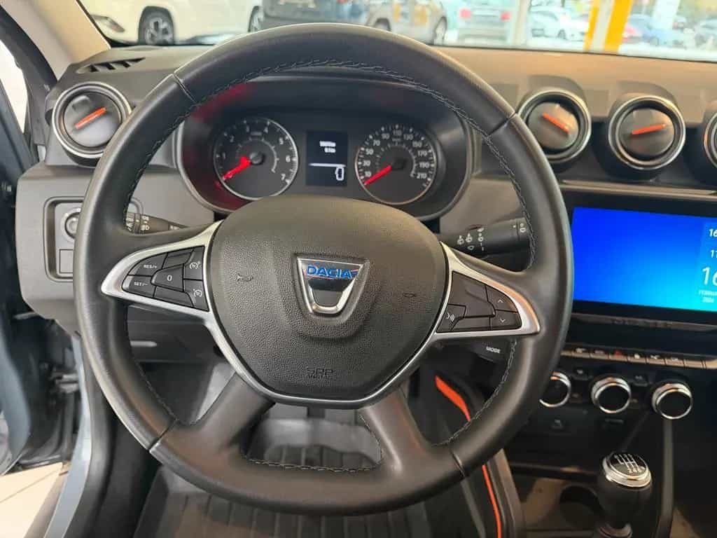 Dacia Duster Extreme TCe 130 Navi MultiView Sitzheiz. 09/2022-photo-24