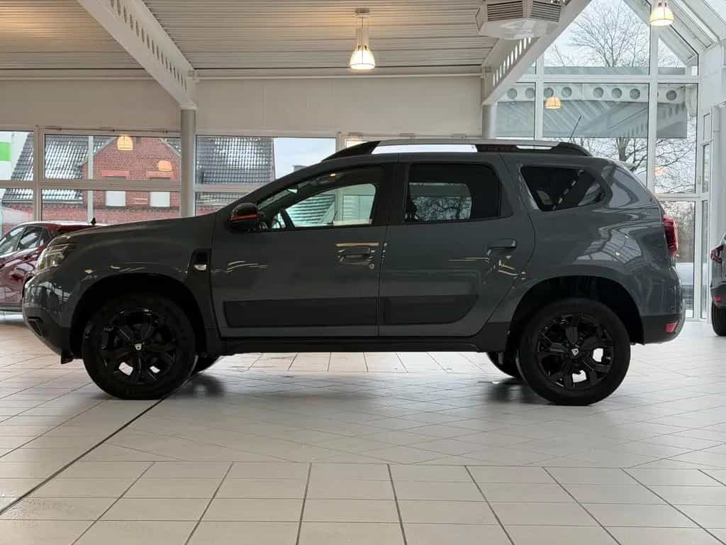 Dacia Duster Extreme TCe 130 Navi MultiView Sitzheiz. 09/2022-photo-5