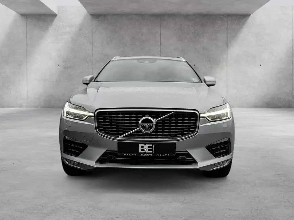 Volvo XC60 D4 R-Design AHK RÜCKFAHRKAMERA H/K 04/2019-photo-1