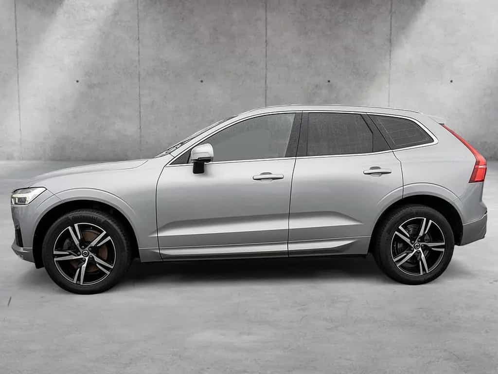 Volvo XC60 D4 R-Design AHK RÜCKFAHRKAMERA H/K 04/2019-photo-4