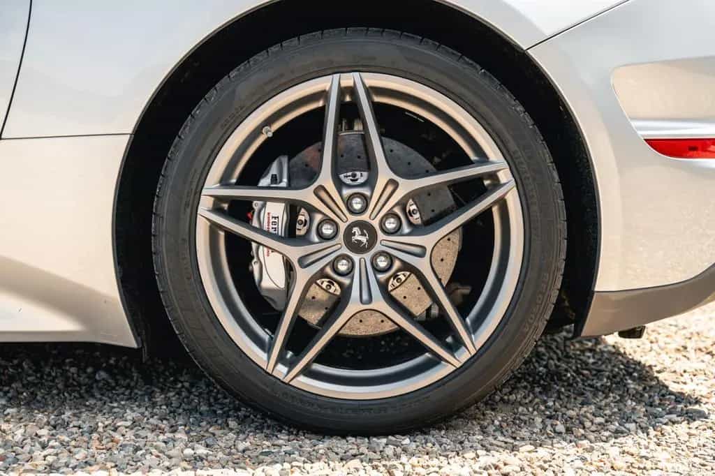 Ferrari California 3.9 V8 T Handling Speciale 02/2017-photo-10