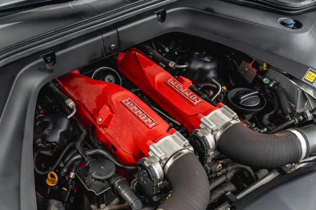 Ferrari California 3.9 V8 T Handling Speciale 02/2017-photo-15