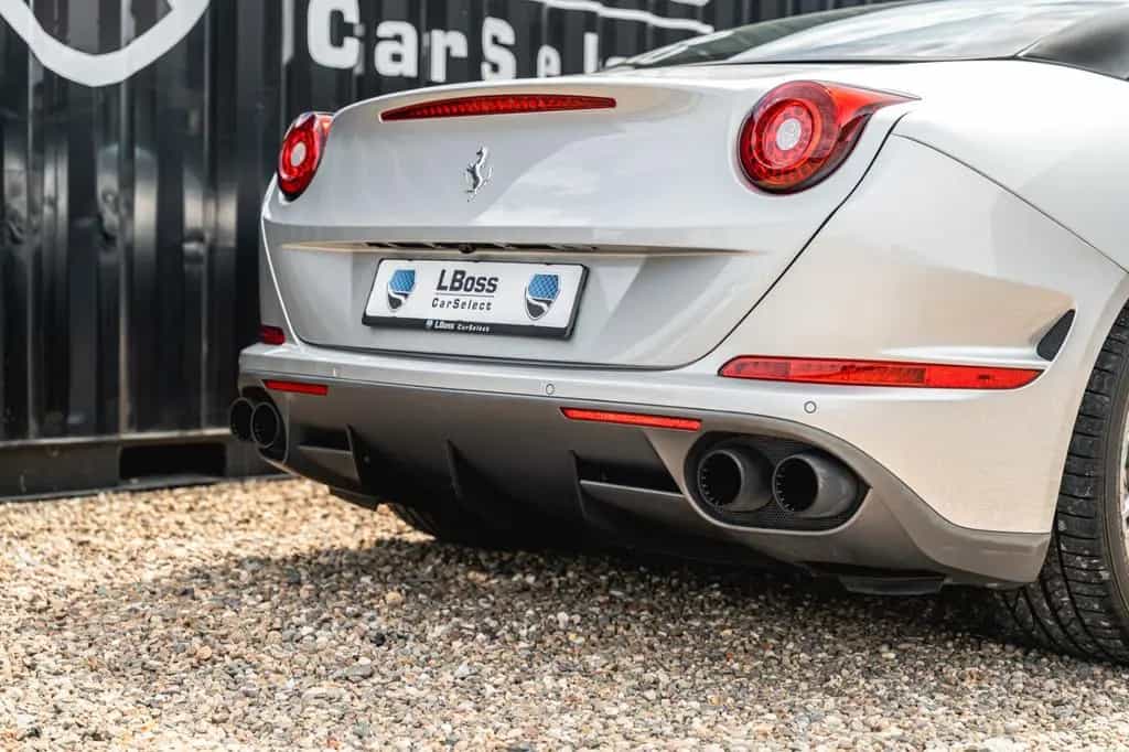 Ferrari California 3.9 V8 T Handling Speciale 02/2017-photo-41