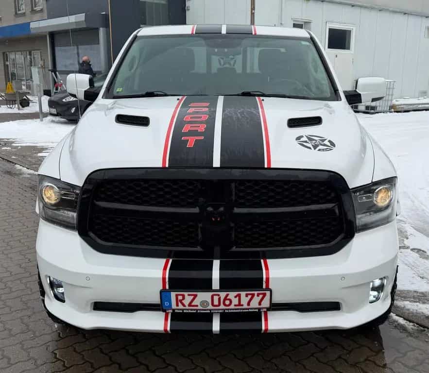 Dodge RAM SPORT,SCHIEBEDACH,LED LICHT,TÜV NEU 09/2017-photo-0