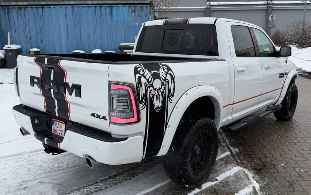 Dodge RAM SPORT,SCHIEBEDACH,LED LICHT,TÜV NEU 09/2017-photo-10